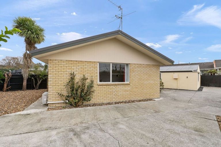 Photo of property in 9a Sylvan Street, Hillmorton, Christchurch, 8024