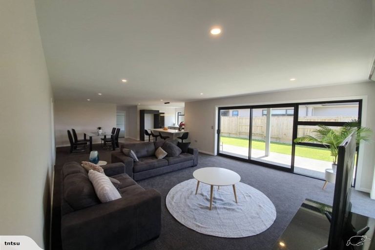 Photo of property in 39 Barry Curtis Place, Levin, 5510