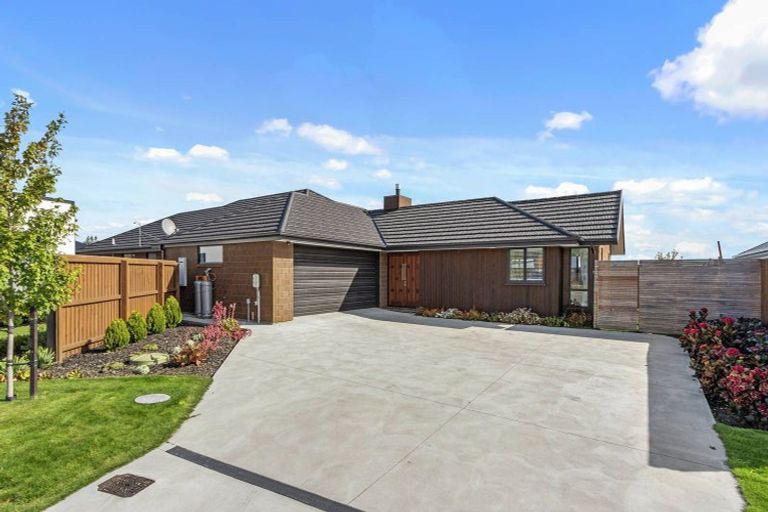 Photo of property in 9 Ruston Lane, Halswell, Christchurch, 8025