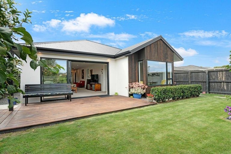 Photo of property in 10 Koreke Lane, Halswell, Christchurch, 8025