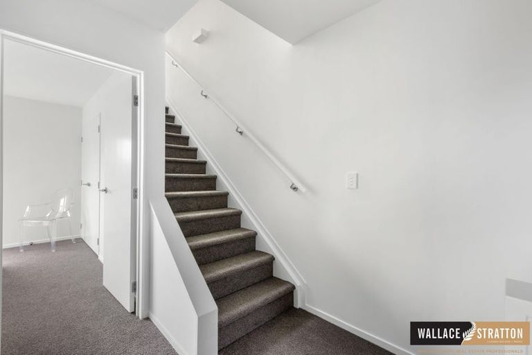 Photo of property in 18 Ara Mara Hua, Henderson, Auckland, 0612