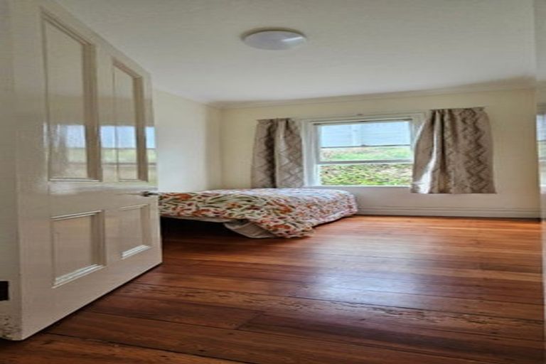 Photo of property in 78 Raroa Road, Kelburn, Wellington, 6012