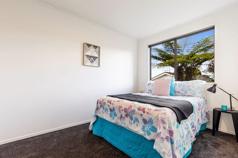 Photo of property in 1/9 Hydra Place, Glen Eden, Auckland, 0602