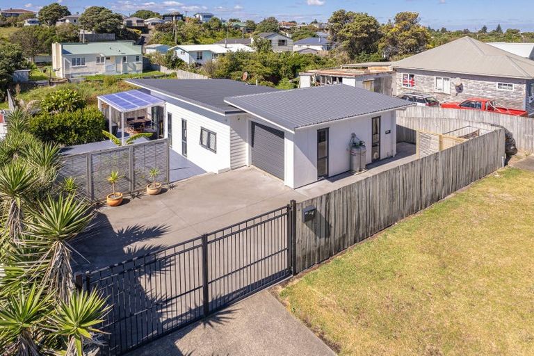 Photo of property in 47 Seafront Road, Castlecliff, Whanganui, 4501