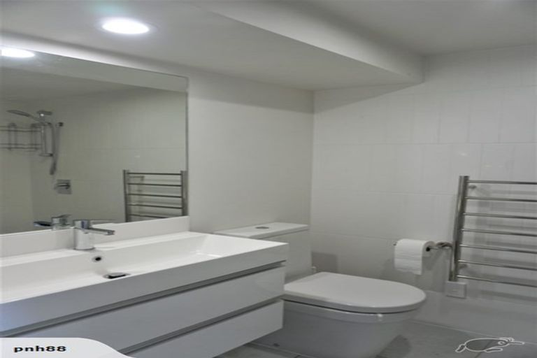 Photo of property in 2/136 Salisbury Street, Christchurch Central, Christchurch, 8013