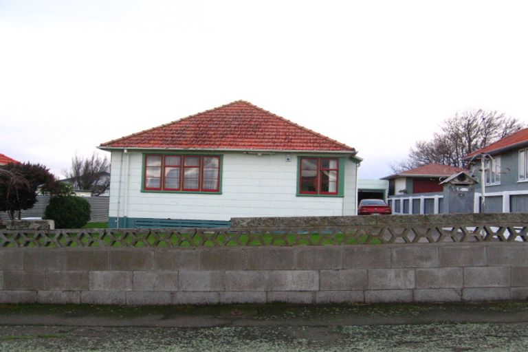 Photo of property in 6 Andrew Avenue, Roslyn, Palmerston North, 4414