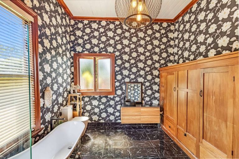 Photo of property in 50 Kimber Street, Halcombe, Feilding, 4779