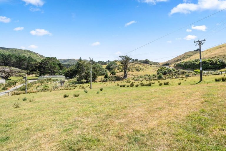 Photo of property in 340 South Makara Road, Makara, Wellington, 6972
