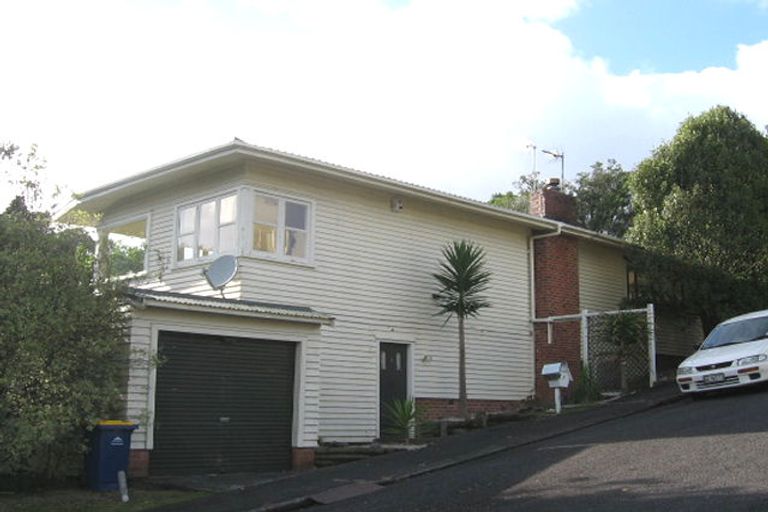 Photo of property in 2 Tranquil Glade, Hillcrest, Auckland, 0627