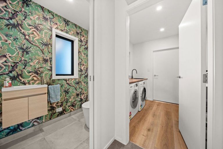 Photo of property in 17c Madison Street, Carterton, 5713