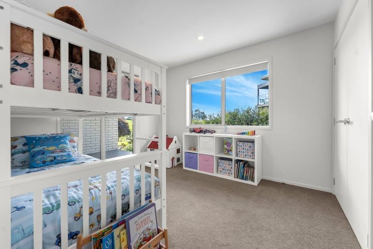 Photo of property in 15a Goble Road, Clarks Beach, Pukekohe, 2679
