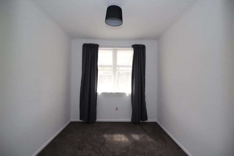 Photo of property in 19 Thompson Street, Tokoroa, 3420