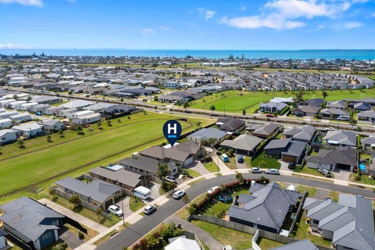 Photo of property in 30 Cupples Street, Papamoa Beach, Papamoa, 3118