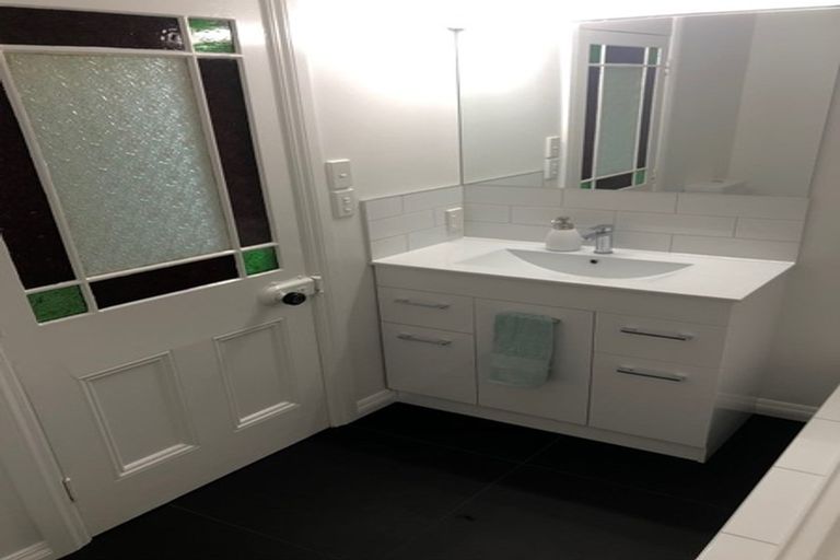 Photo of property in 99 Walker Street, Ashburton, 7700