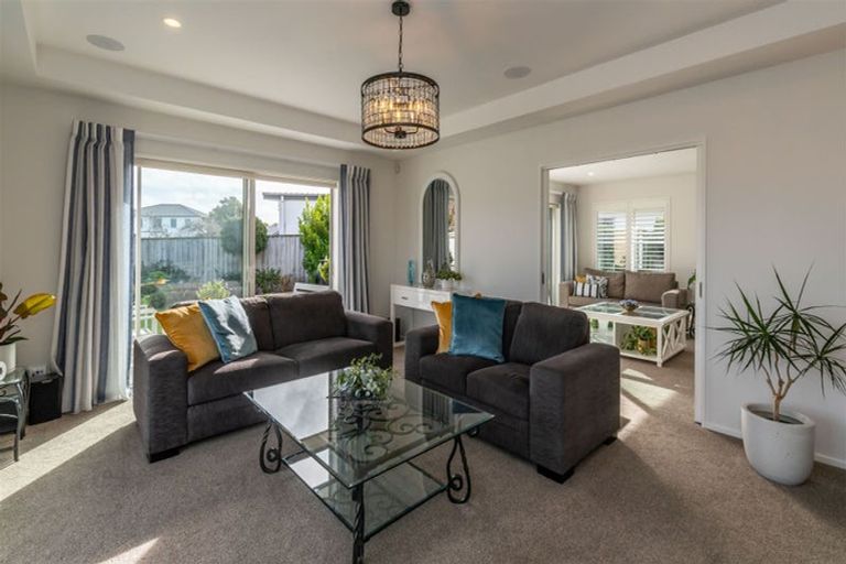 Photo of property in 61 Westpark Drive, Burnside, Christchurch, 8053