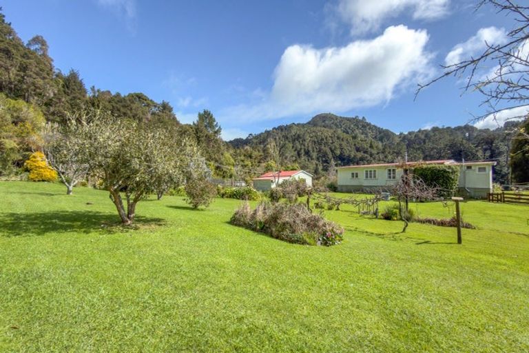 Photo of property in 174 Tapu Coroglen Road, Tapu, Thames, 3575