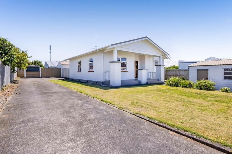 Photo of property in 22 London Street, Eltham, 4322