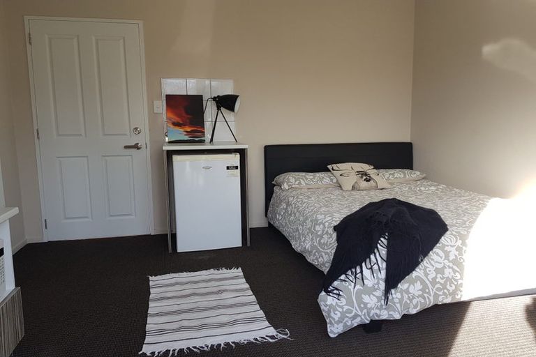 Photo of property in 70a Ryan Street, Phillipstown, Christchurch, 8011
