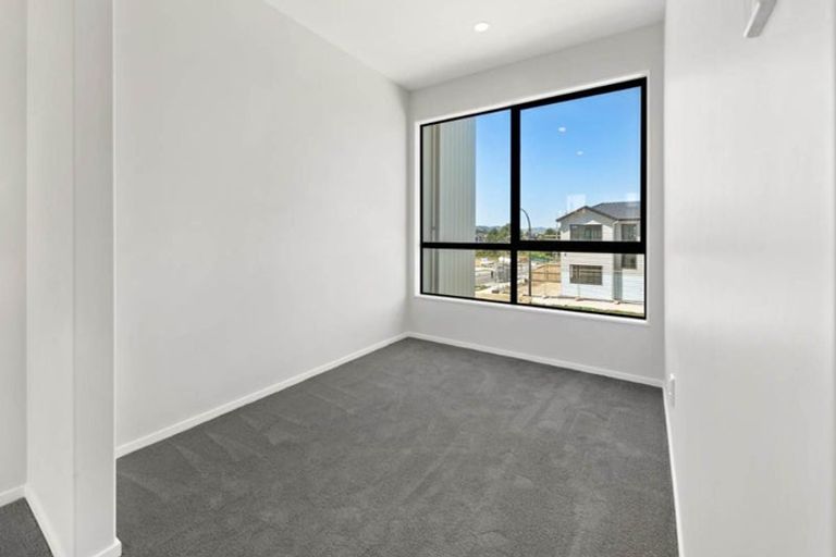 Photo of property in 40 Kaimanawa Road, Karaka, Papakura, 2113