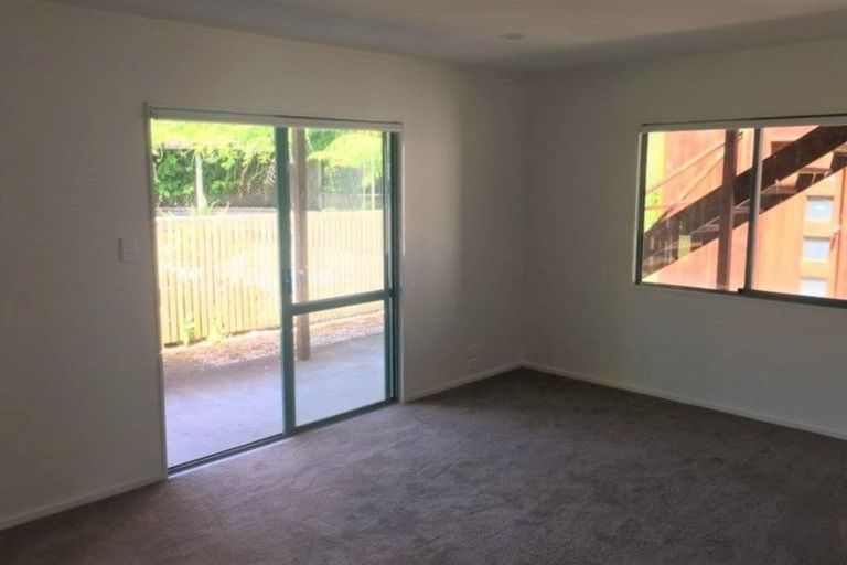 Photo of property in 393 Kahikatea Flat Road, Waitoki, Kaukapakapa, 0871