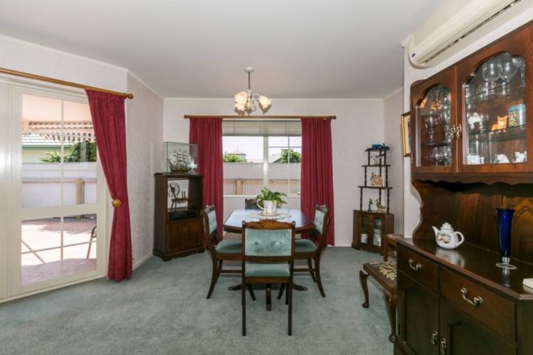 Photo of property in 3/406 Lyndon Road East, Hastings, 4122