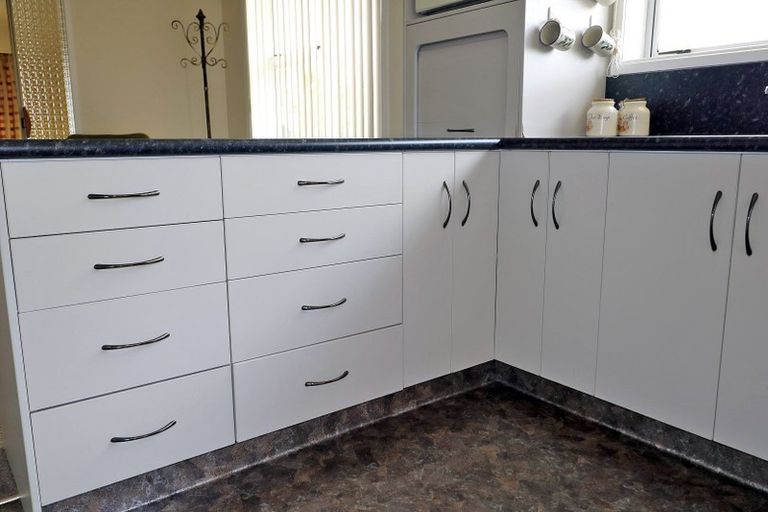 Photo of property in 26 Oberon Street, Stratford, 4332