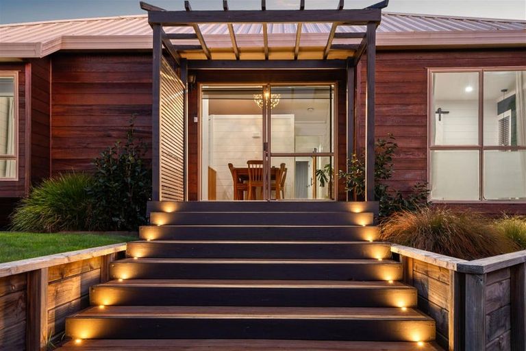 Photo of property in 13 Thelma Place, Lynmore, Rotorua, 3010