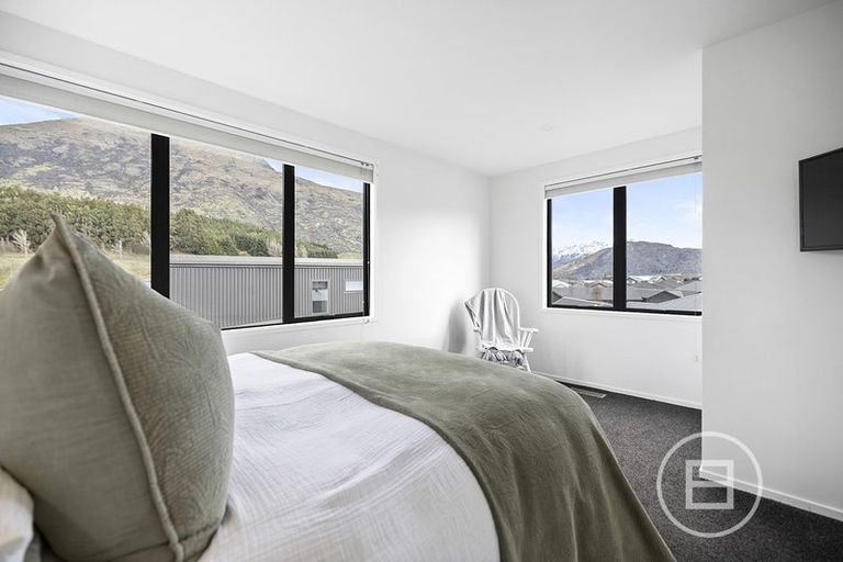 Photo of property in 12 Violet Way, Lower Shotover, Queenstown, 9304