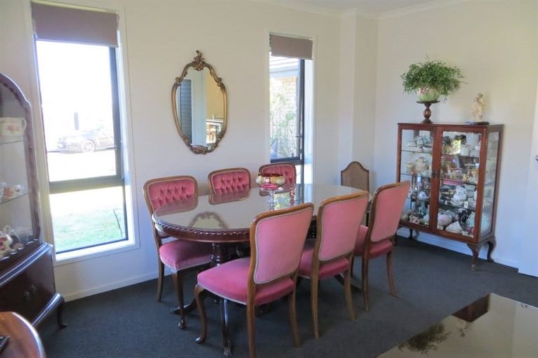 Photo of property in 8 Sundale Drive, Te Aroha, 3320