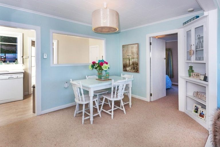 Photo of property in 378 Thames Coast Sh25 Road, Thornton Bay, Thames, 3575