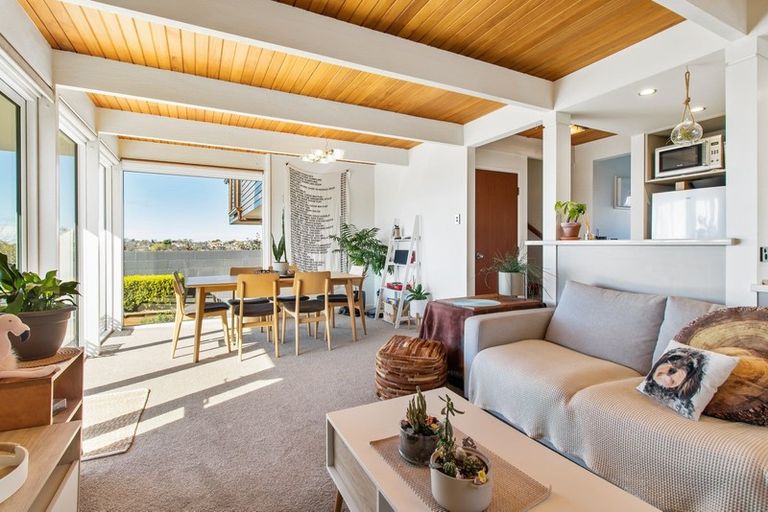 Photo of property in 4/2 Cross Street, Marchwiel, Timaru, 7910