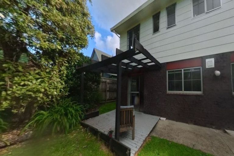 Photo of property in 35 Waitawa Place, Lynmore, Rotorua, 3010