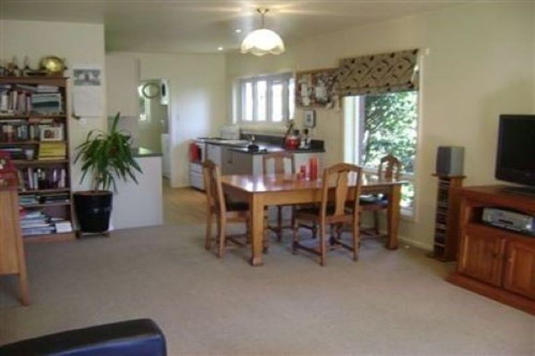 Photo of property in 17a Dulles Place, Papanui, Christchurch, 8053