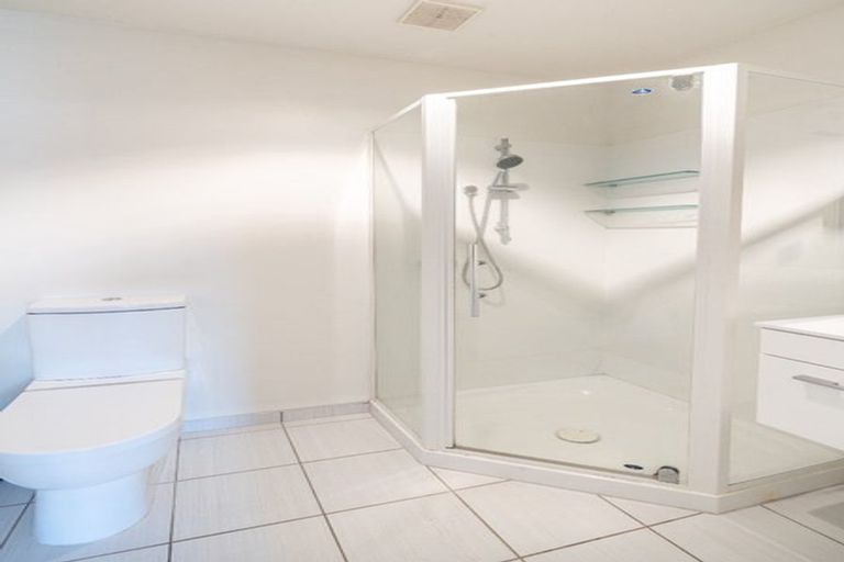 Photo of property in 18a Date Crescent, Aidanfield, Christchurch, 8025