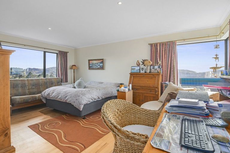 Photo of property in 51 Wharariki Road, Puponga, Collingwood, 7073