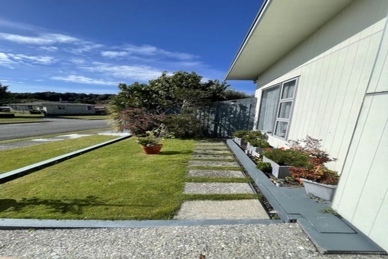 Photo of property in 172 Rolleston Street, Hokitika, 7810