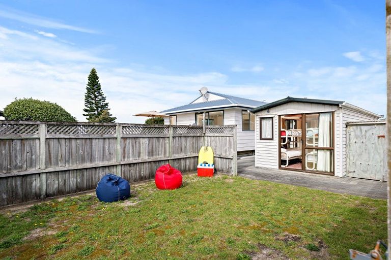 Photo of property in 11 Kitty Frazer Lane, Omaha, 0986