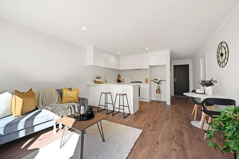 Photo of property in 4/26 Hunter Street, Hamilton Lake, Hamilton, 3204