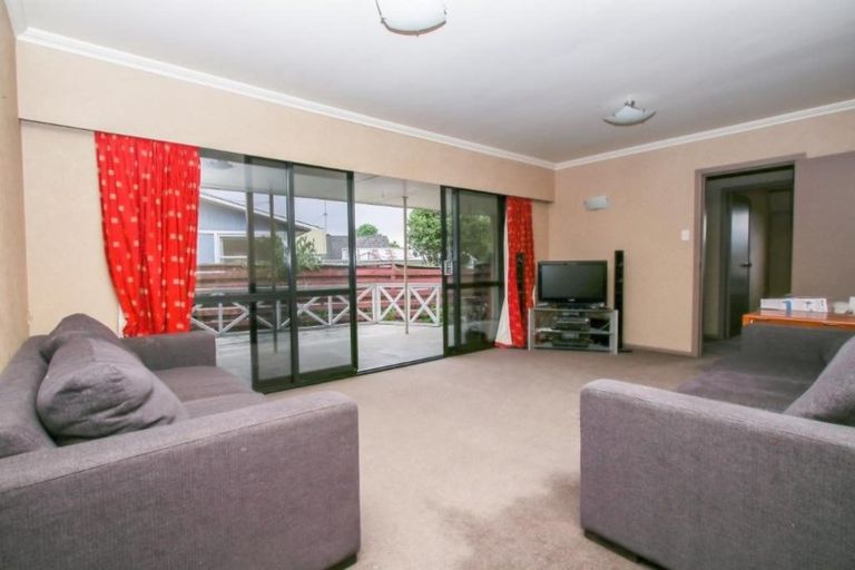 Photo of property in 26 Larnach Street, St Andrews, Hamilton, 3200