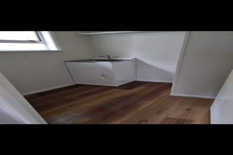 Photo of property in 18 Whakawhiti Street, Marfell, New Plymouth, 4310