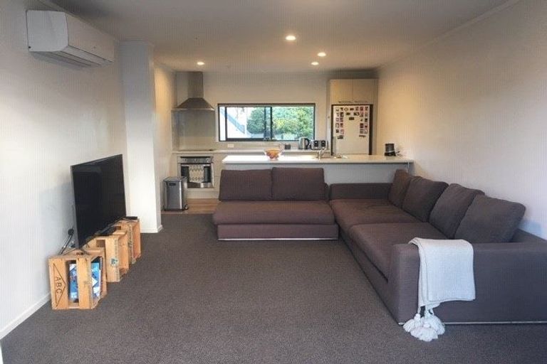 Photo of property in 33 Miro Street, Mount Maunganui, 3116
