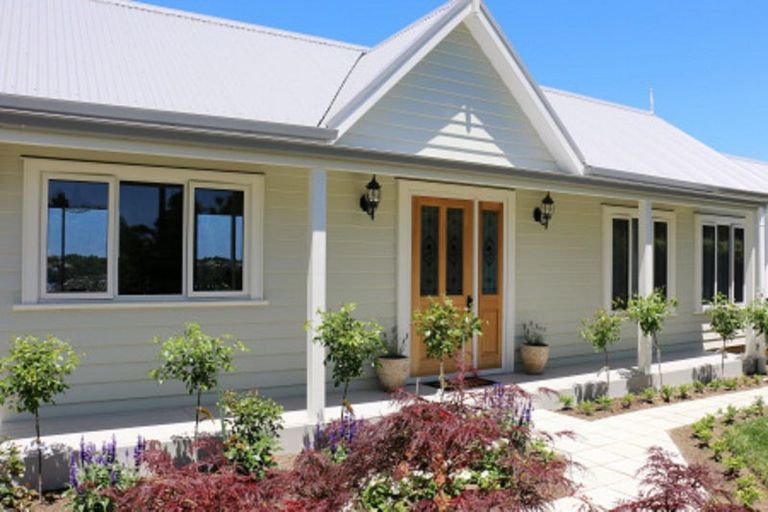 Photo of property in 225 Paremoremo Road, Lucas Heights, Auckland, 0632
