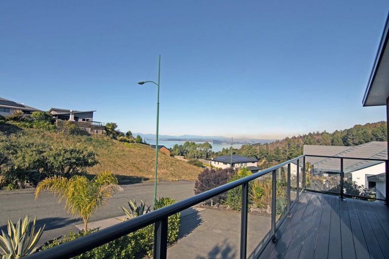 Photo of property in 17 Cederman Drive, Kaiteriteri, Motueka, 7197