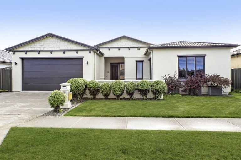 Photo of property in 16 Hunter Drive, Awatoto, Napier, 4110