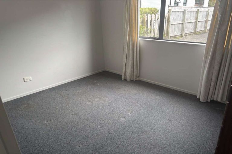 Photo of property in 7 List Street, Welbourn, New Plymouth, 4310
