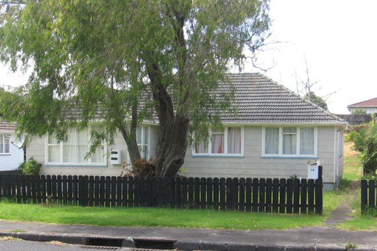 Photo of property in 14b Glass Road, Mount Roskill, Auckland, 1041