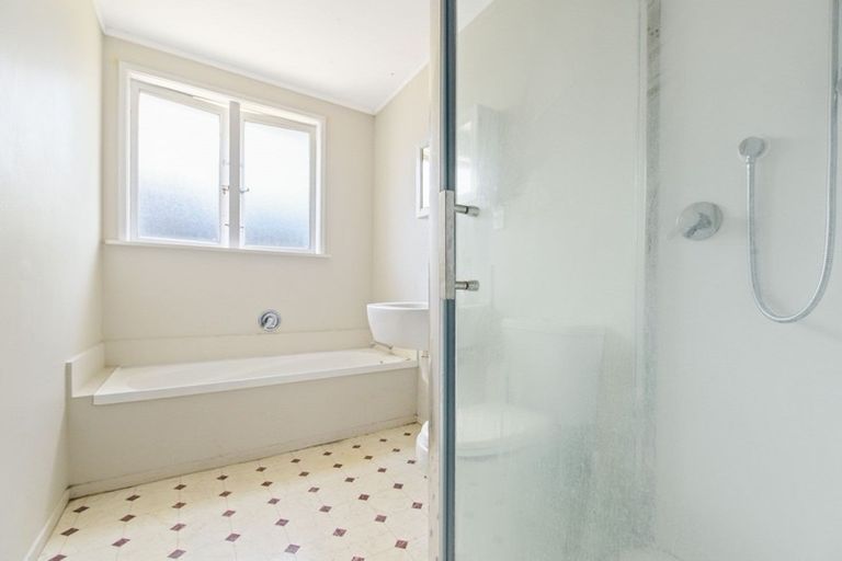 Photo of property in 8 Sayer Street, Frankton, Hamilton, 3204