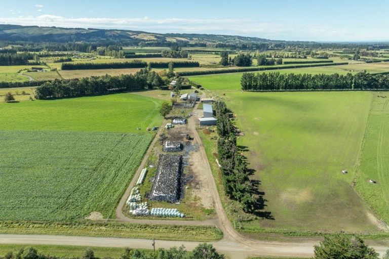 Photo of property in 375 Stonyflat Road, Loburn, Rangiora, 7472