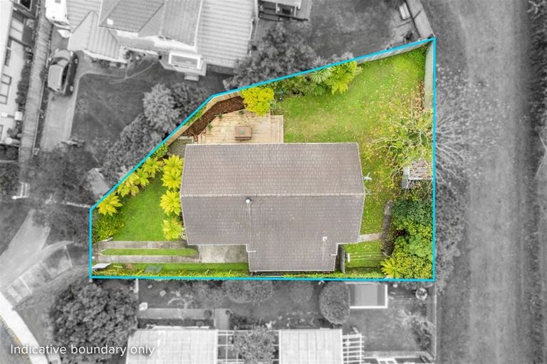 Photo of property in 34 Whirinaki Crescent, Heretaunga, Upper Hutt, 5018