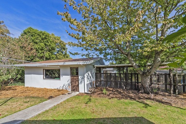 Photo of property in 14 Taiaroa Place, Southbridge, 7602